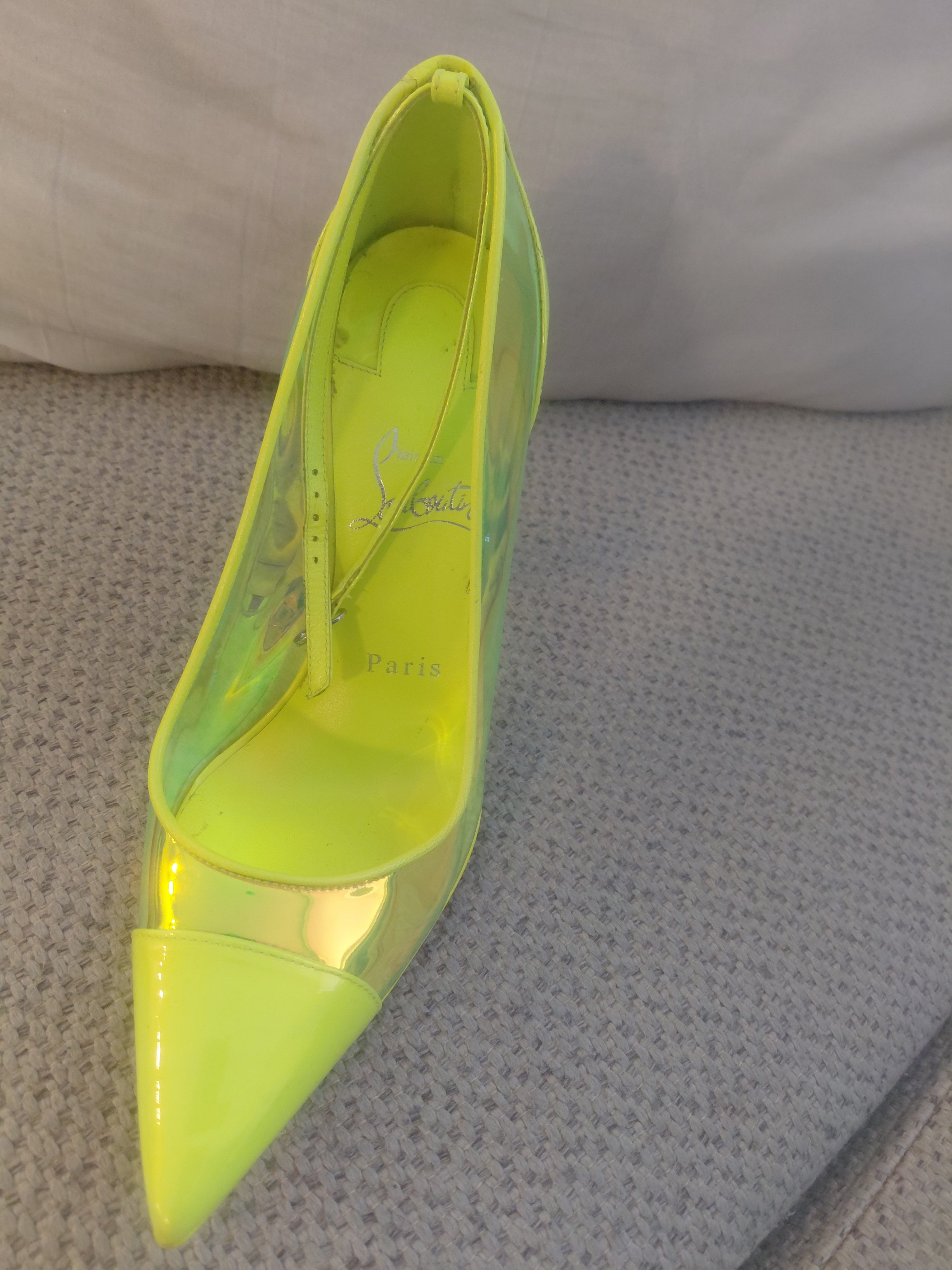 Christian Louboutin Heels Size 37.5 Authentic Box & Original Holt Renfrew Re